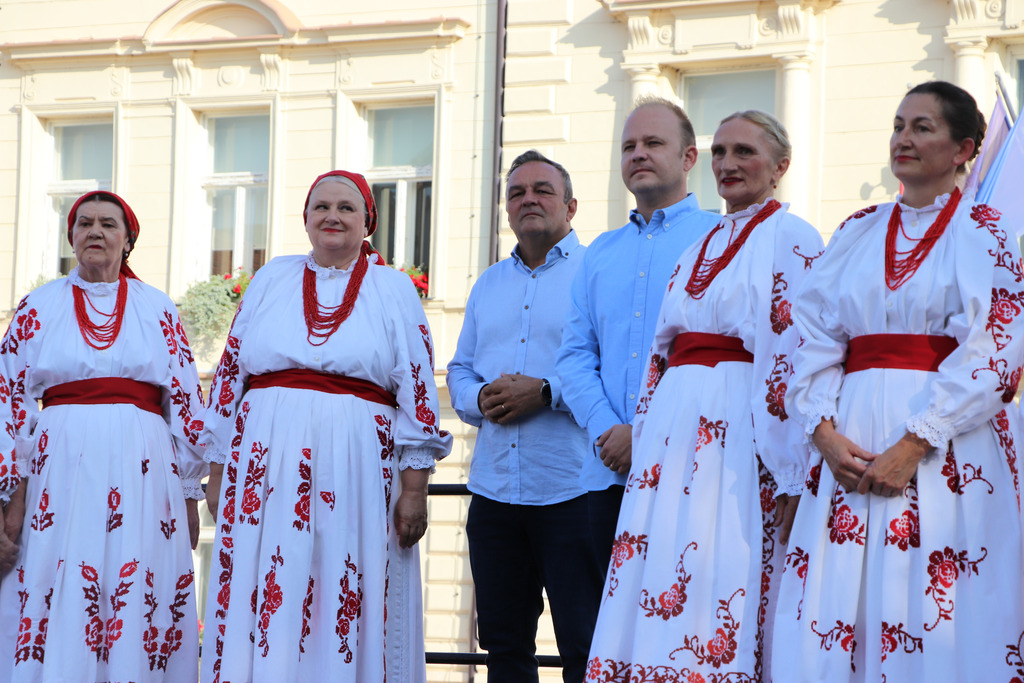 Folklorni susret 'KUD Srce i prijatelji'