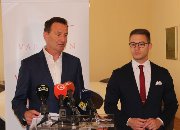 Neven Bosilj, gradonačelnik, i Lovro Lukavečki, predsjednik Gradskog vijeća Grada Varaždina