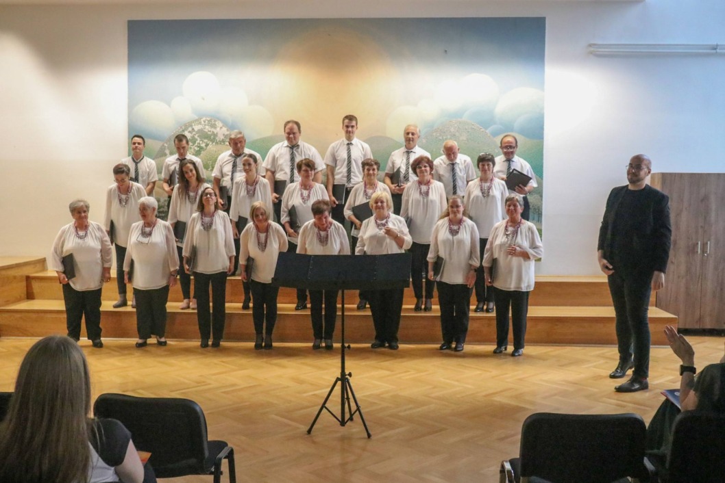 Gradski mješoviti pjevački zbor Podravina iz Ludbrega