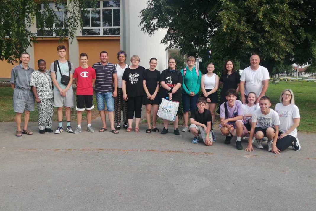 Učenici iz Mađarske posjetili OŠ Fran Koncelak Drnje