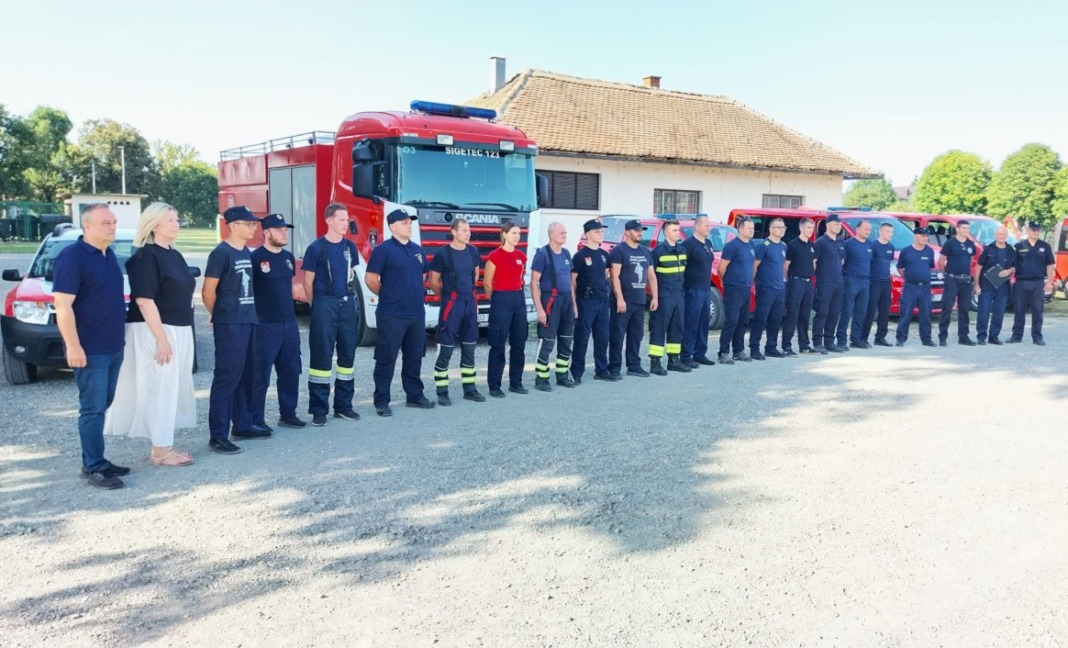 Vatrogasci požarnog područja Koprivnica uoči odlaska na izvanrednu dislokaciju u Dalmaciju