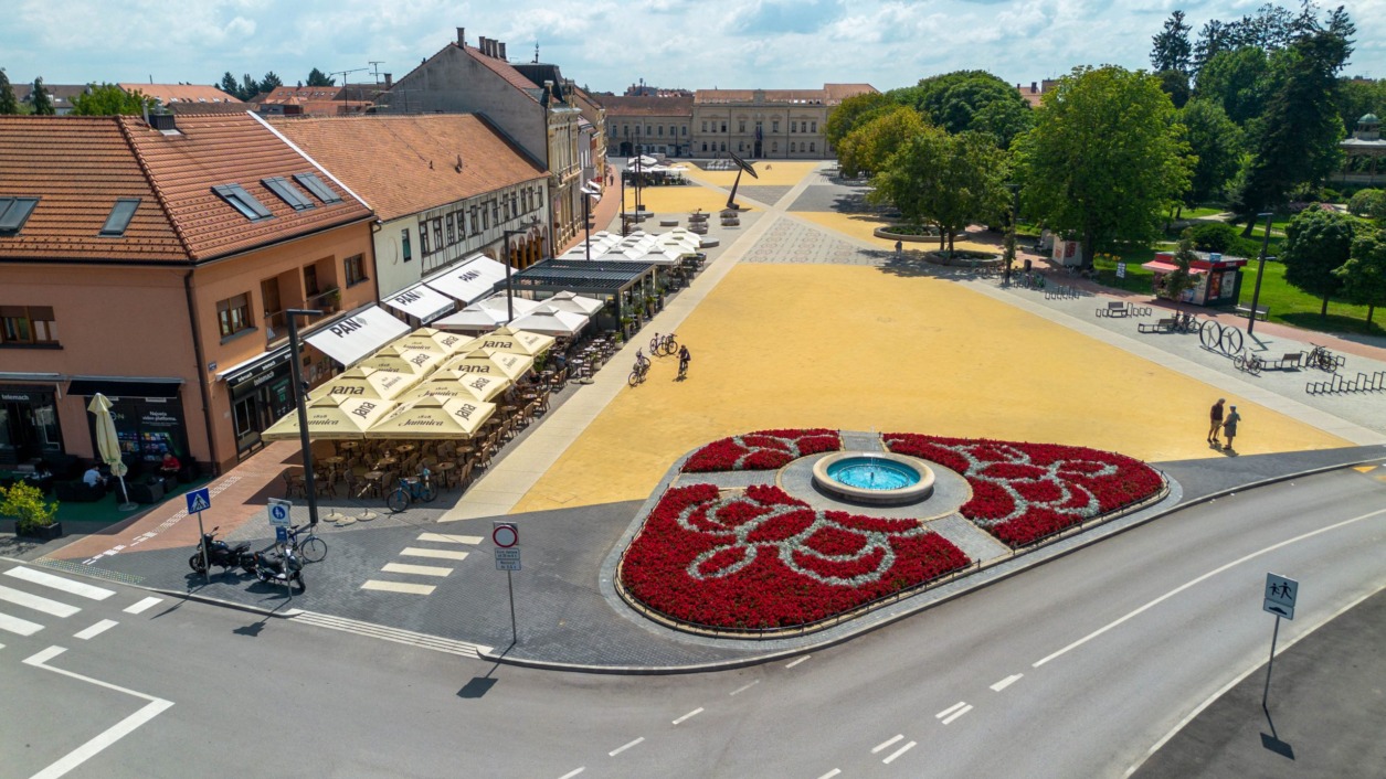 Zrinski trg u Koprivnici