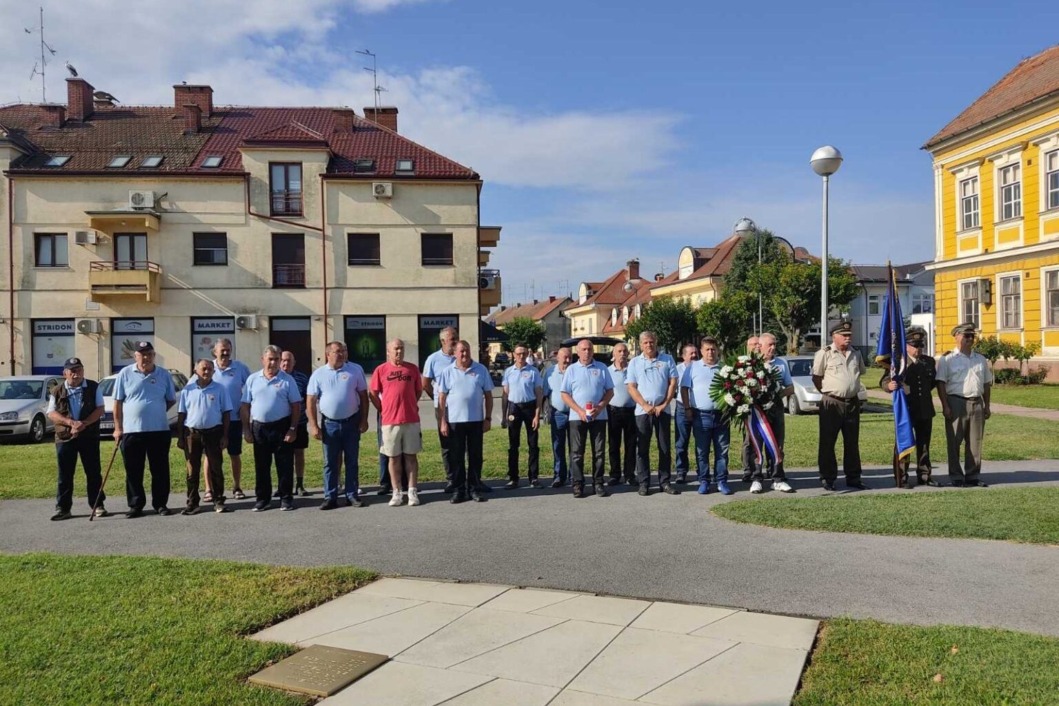 Dan pobjede i domovinske zahvalnosti i Dan hrvatskih branitelja.