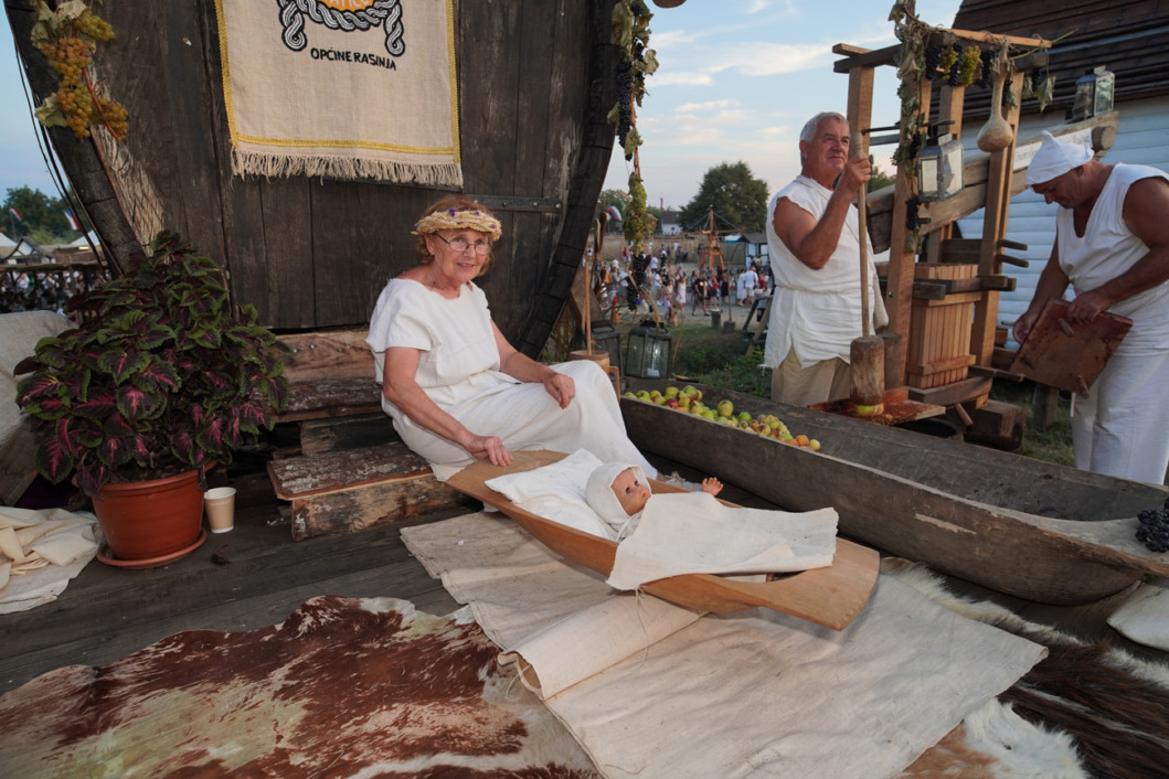 Rasinjski umirovljenici na Renesansnom festivalu