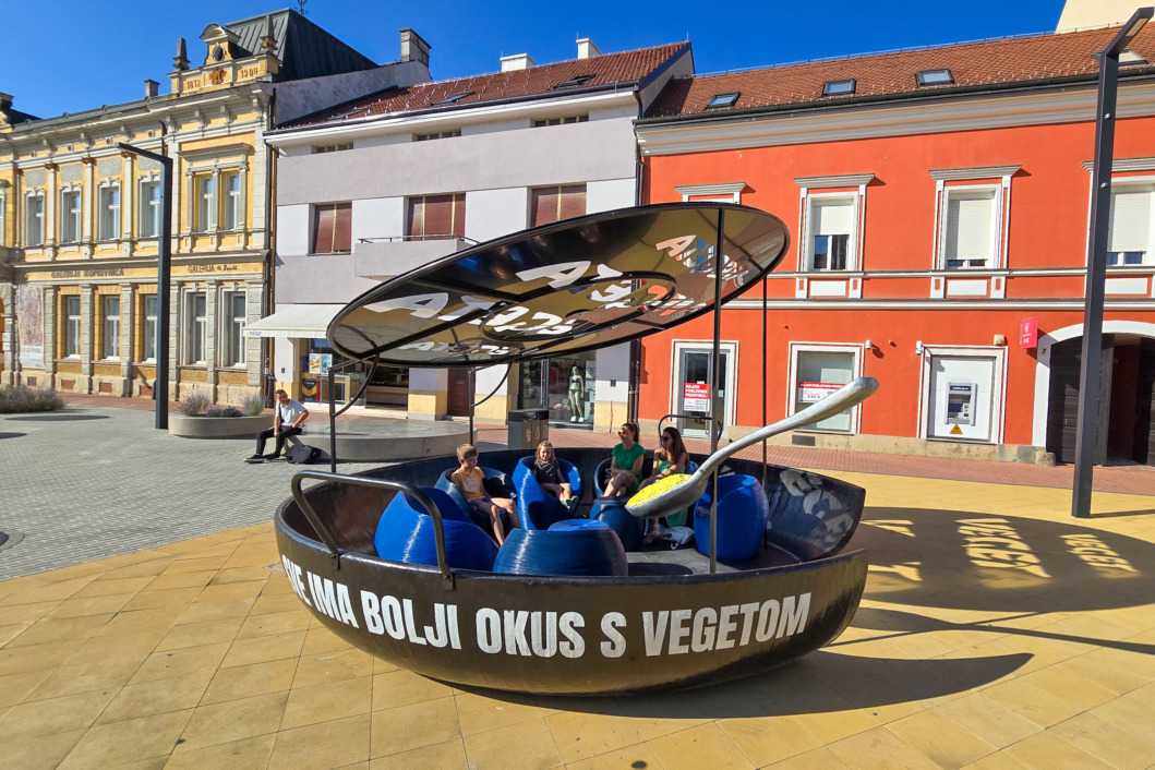 Vegeta zona za odmor na koprivničkom Zrinskom trgu