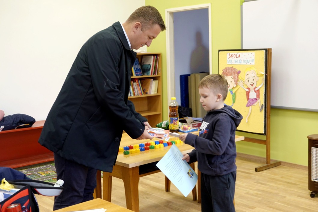 Gradonačelnik Janči i ravnatelj Domišljanović obišli učenike u područnim školama