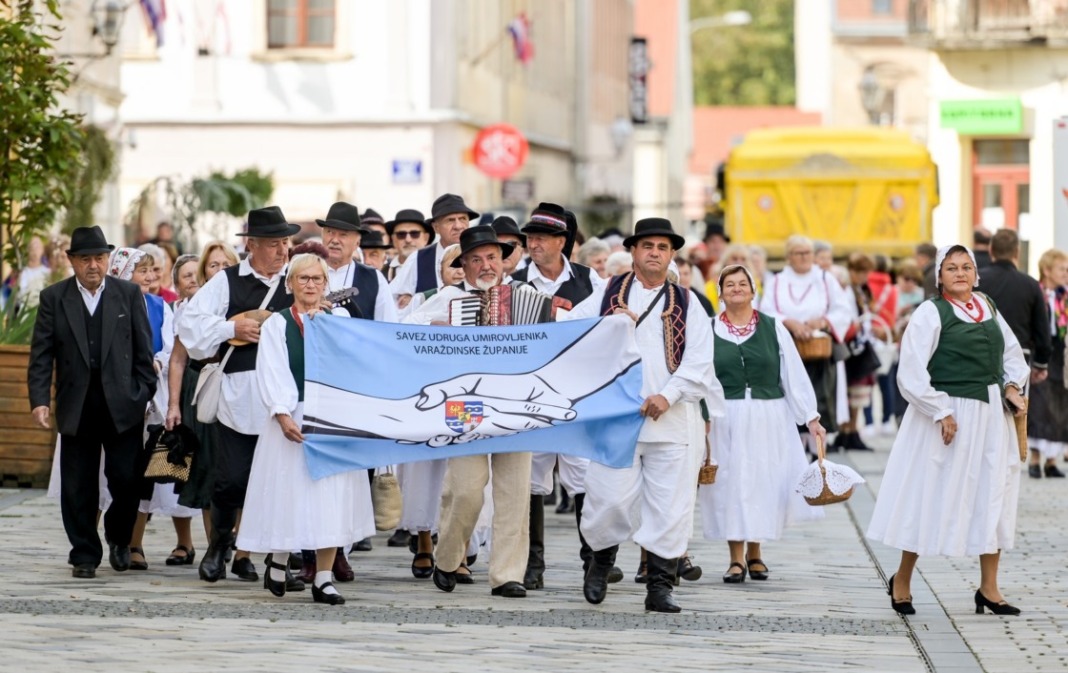 Mimohod umirovljenika