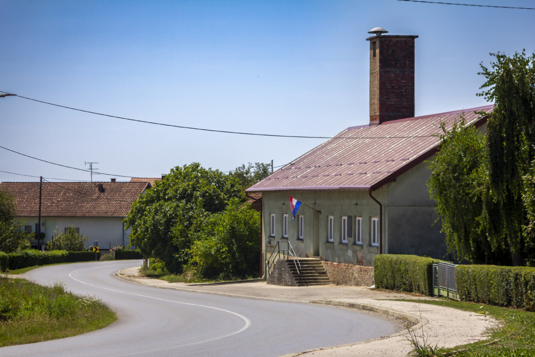 Društveni i vatrogasni dom u Bunjanima