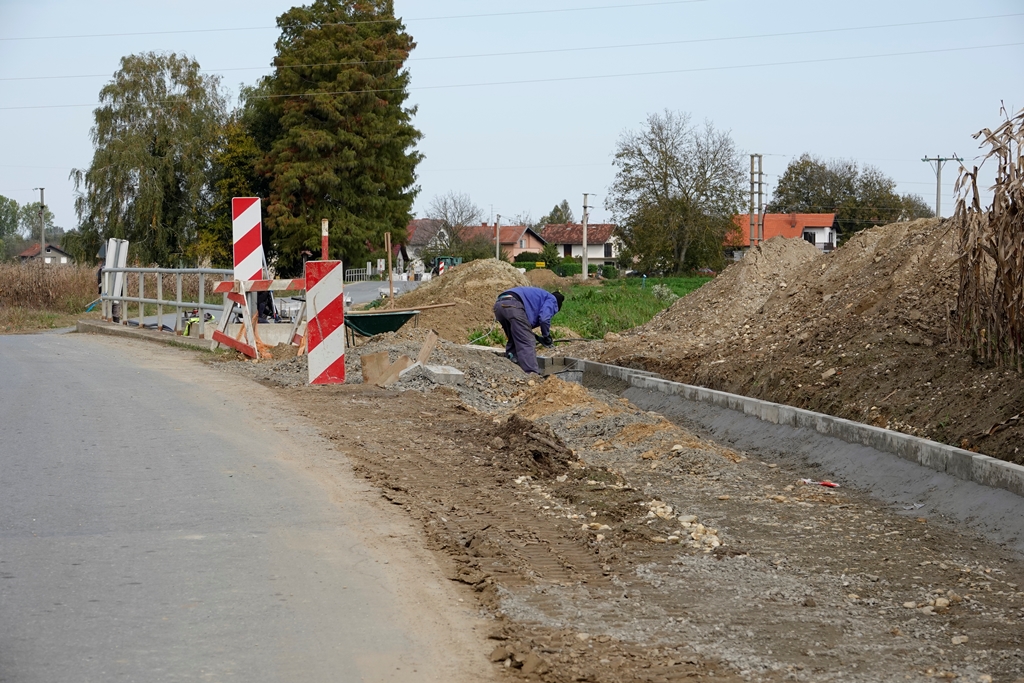 Izgradnja pješačke staze - Đurđevac - Čepelovac