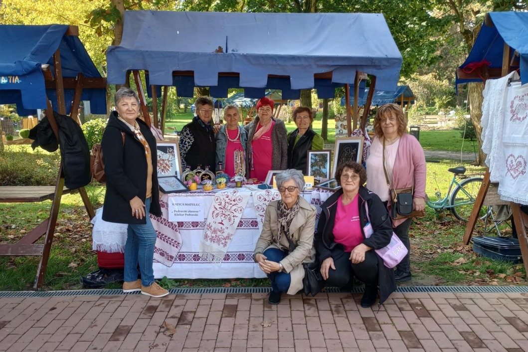 Članice udruge žena Kloštar Podravski