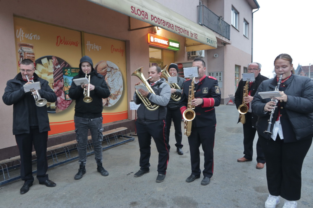 Članovi Puhačkog orkestra DVD-a Virje