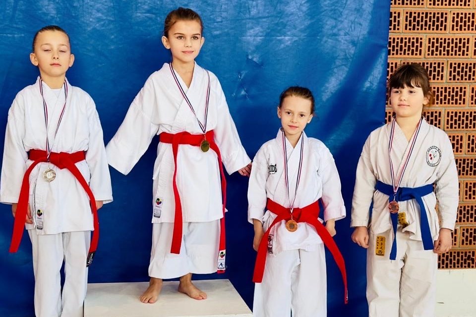 Članice Karate kluba Akademija 