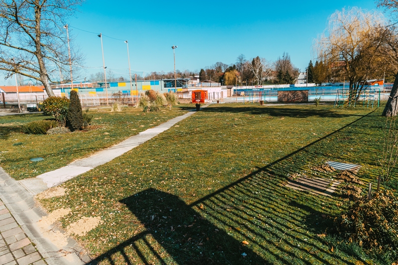 Zelena površina kraj križevačkih bazena pretvorit će se u novo dječje igralište